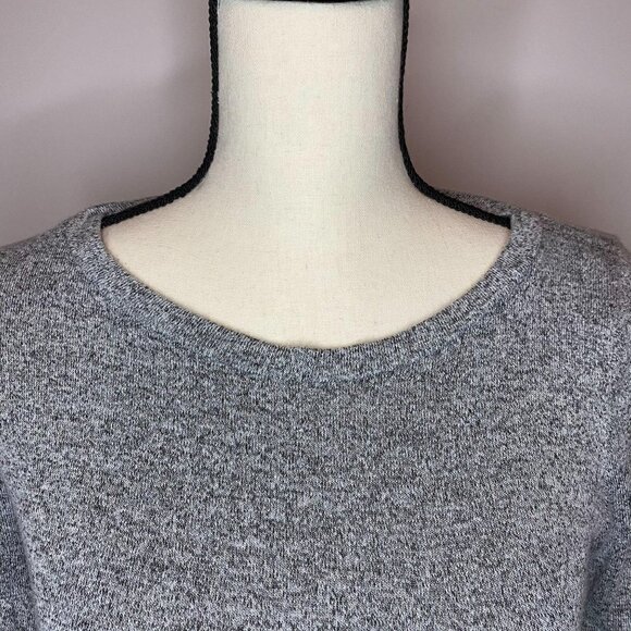 Promesa Heather Gray Tier Sleeve Knit Top Small - Picture 2 of 5